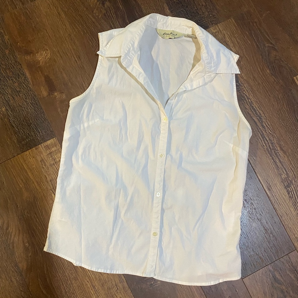Vintage Eddie Bauer Sleeveless White Button-Up Shirt